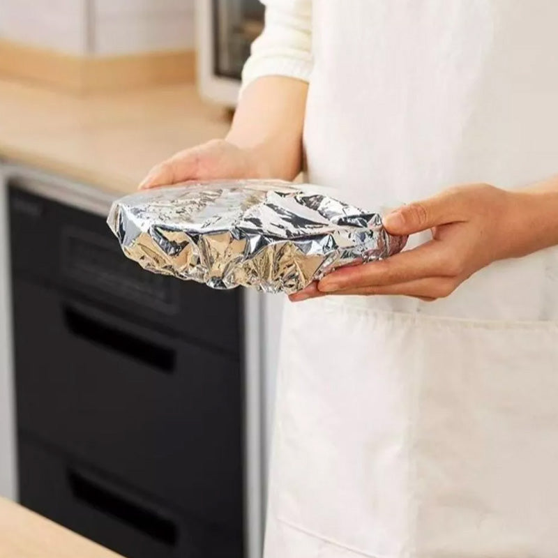 🏠🔥 Keep your food warm and fresh with our aluminum foil! 🔥