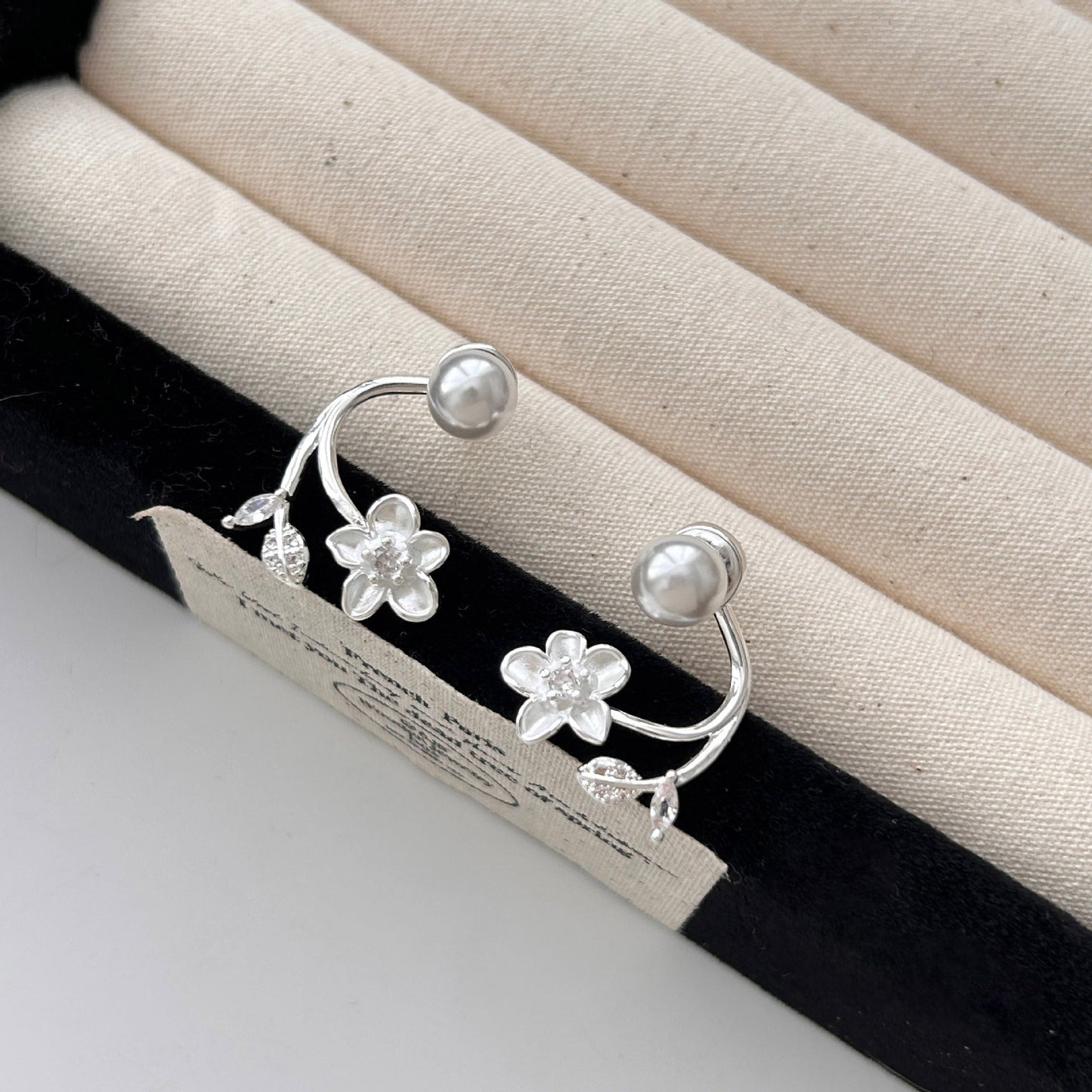 🎀Ethereal Blossom Earrings: Sterling silver earrings with flowers and pearls for women