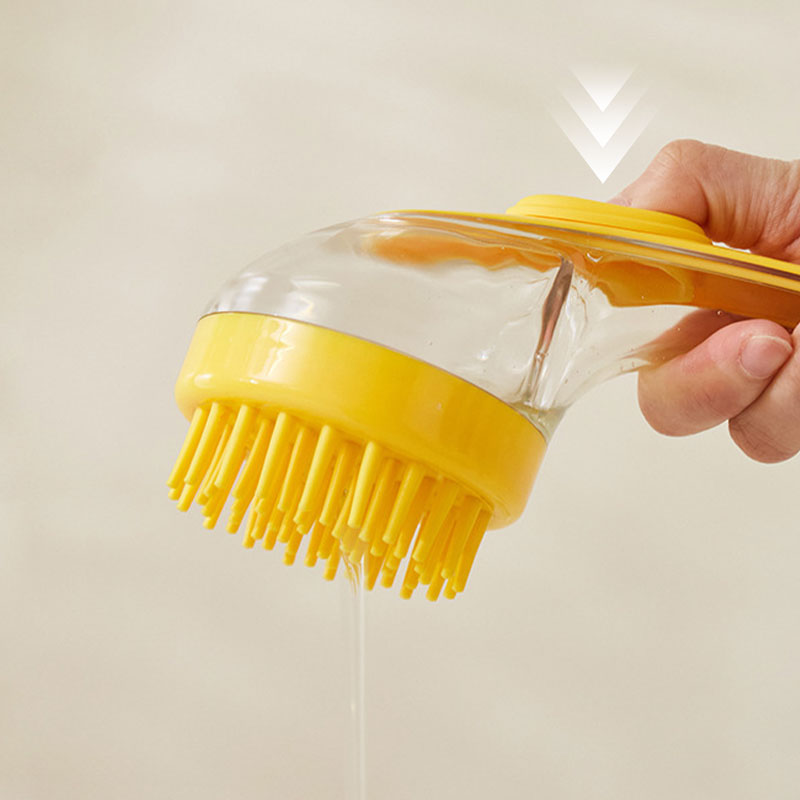 🔥🐶Pet bath brush with long handle and shampoo dispenser🌿