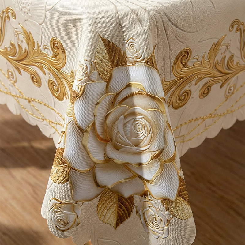✨Elegant European style with a touch of luxury - 🌹Waterproof gold-stamped rose tablecloth